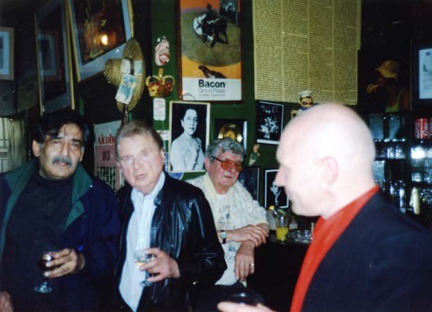 Aref El Rayess with Francis Bacon and others in a London club